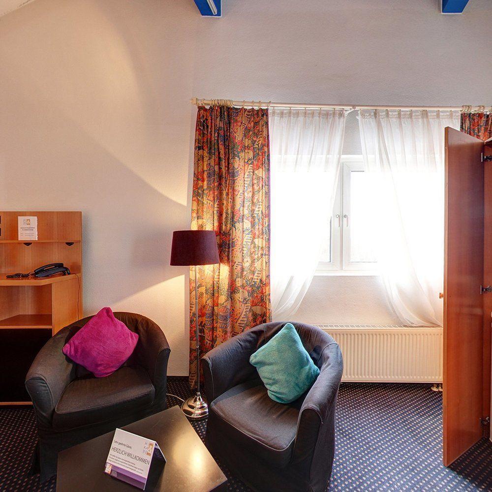 PLAZA Suites Rüsselsheim Exterior foto
