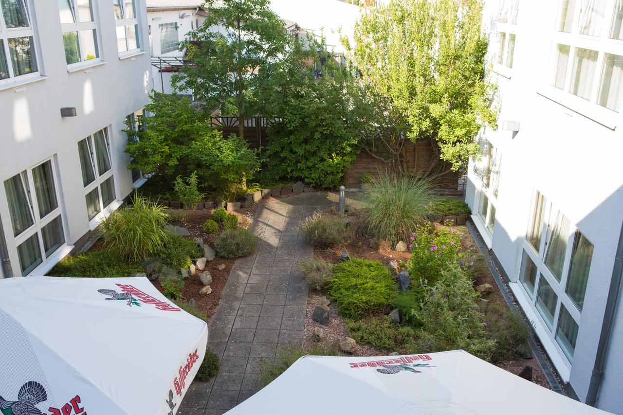 PLAZA Suites Rüsselsheim Exterior foto